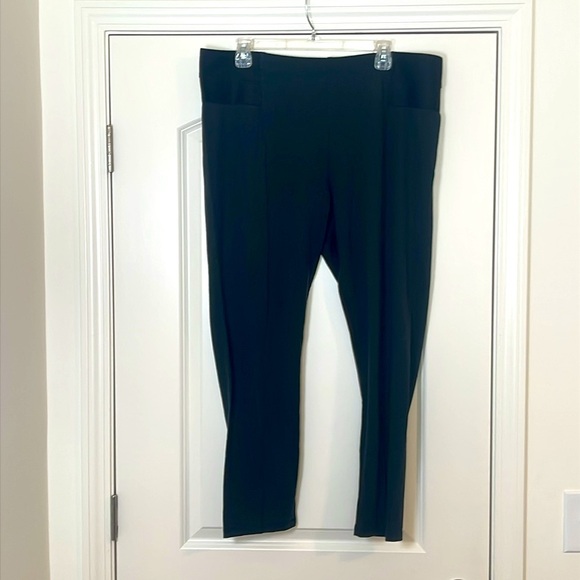 NWT Luukaa Comfort with Style Anthracite Black Dress Pants Size 16 NWT - Picture 1 of 4